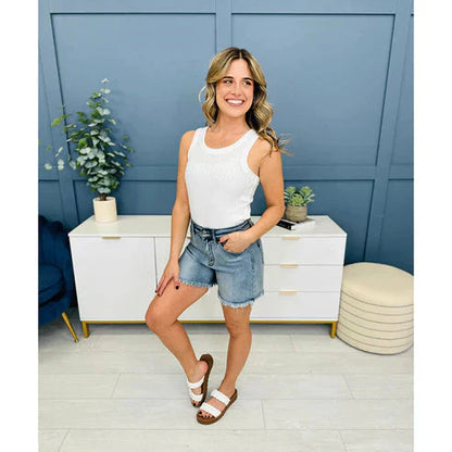 👖High Rise Frayed Hem Cut Off Dad Shorts