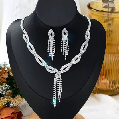 Women’s Gorgeous Tassel Necklace & Earrings Set